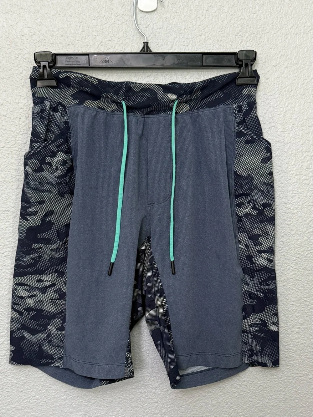 Lululemon | Namaste At The Beach Short | Deep Navy/Small Pebble Camo | Medium